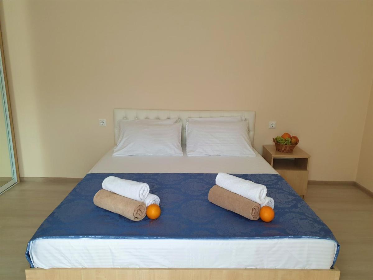 Arda Hotel Gagra Bagian luar foto