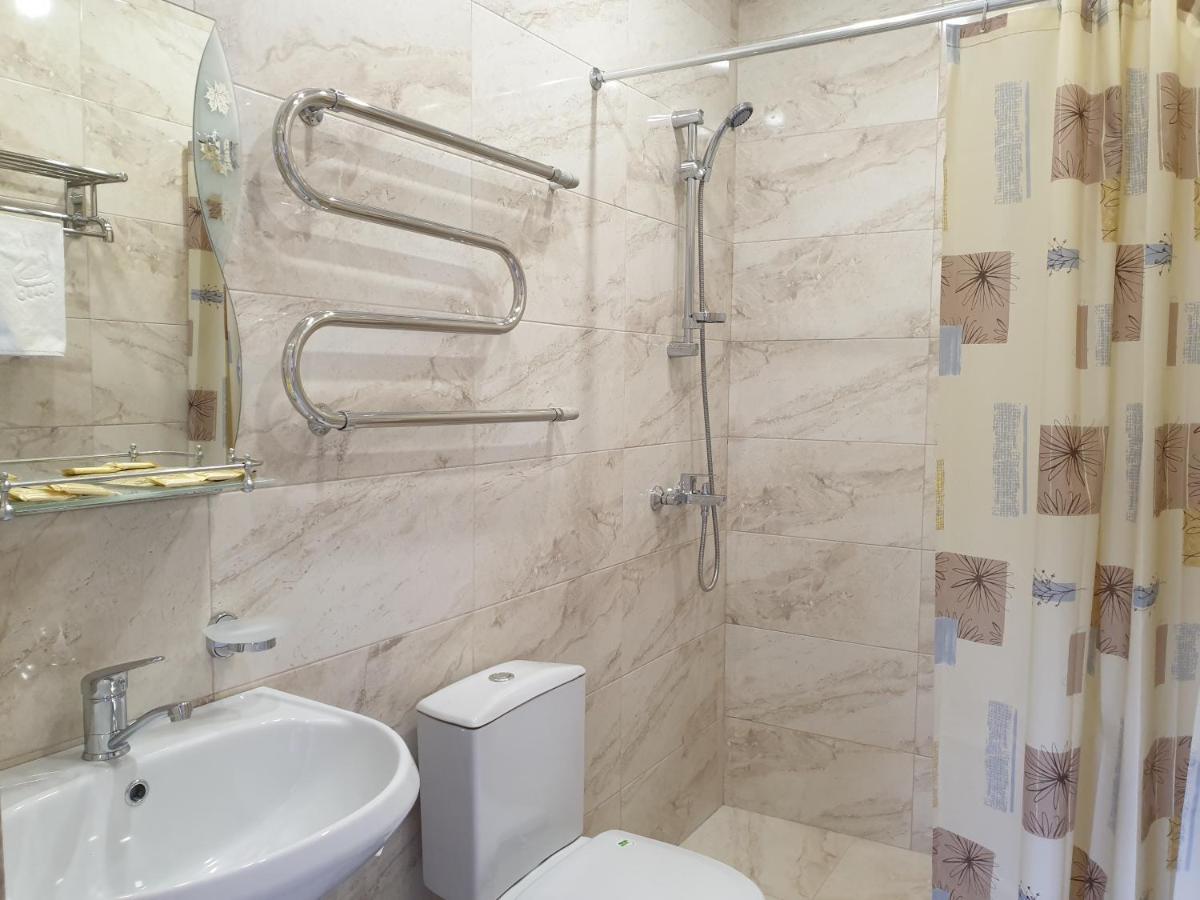 Arda Hotel Gagra Bagian luar foto