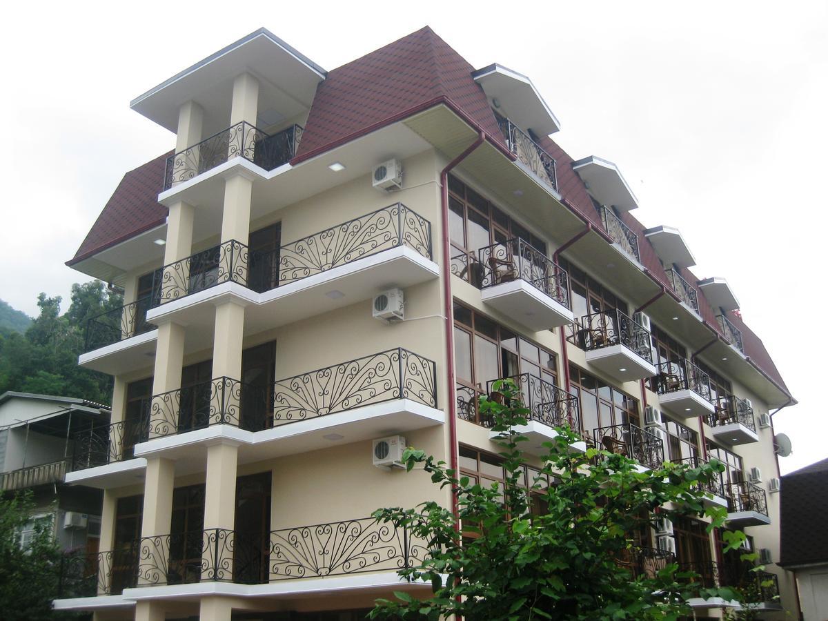 Arda Hotel Gagra Bagian luar foto