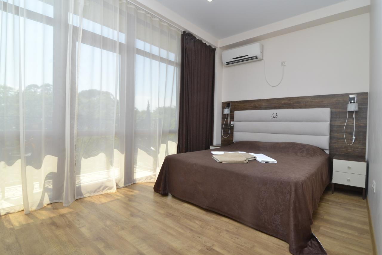 Arda Hotel Gagra Bagian luar foto