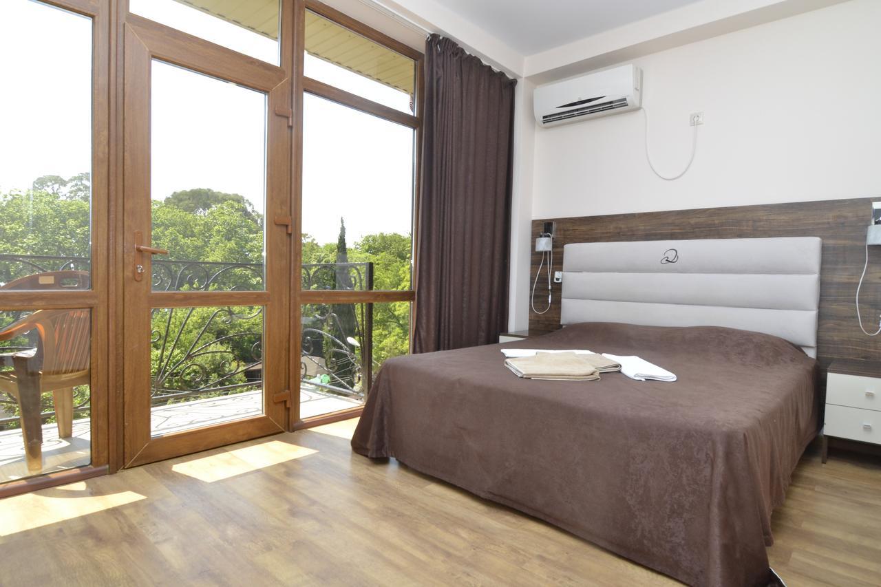Arda Hotel Gagra Bagian luar foto