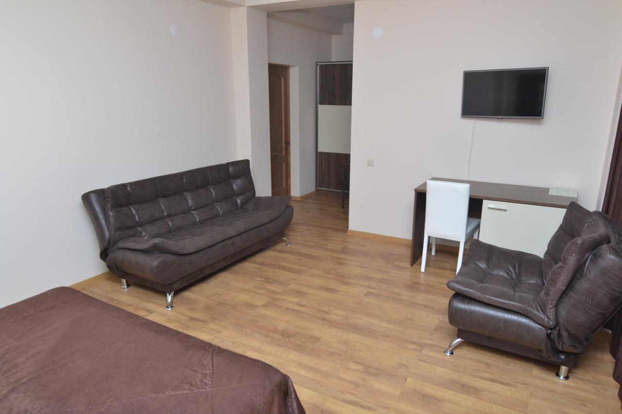 Arda Hotel Gagra Bagian luar foto