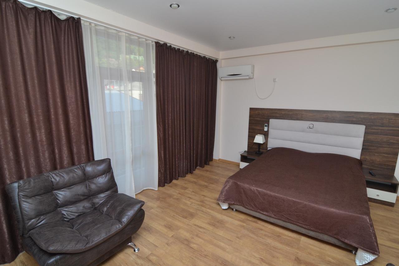 Arda Hotel Gagra Bagian luar foto