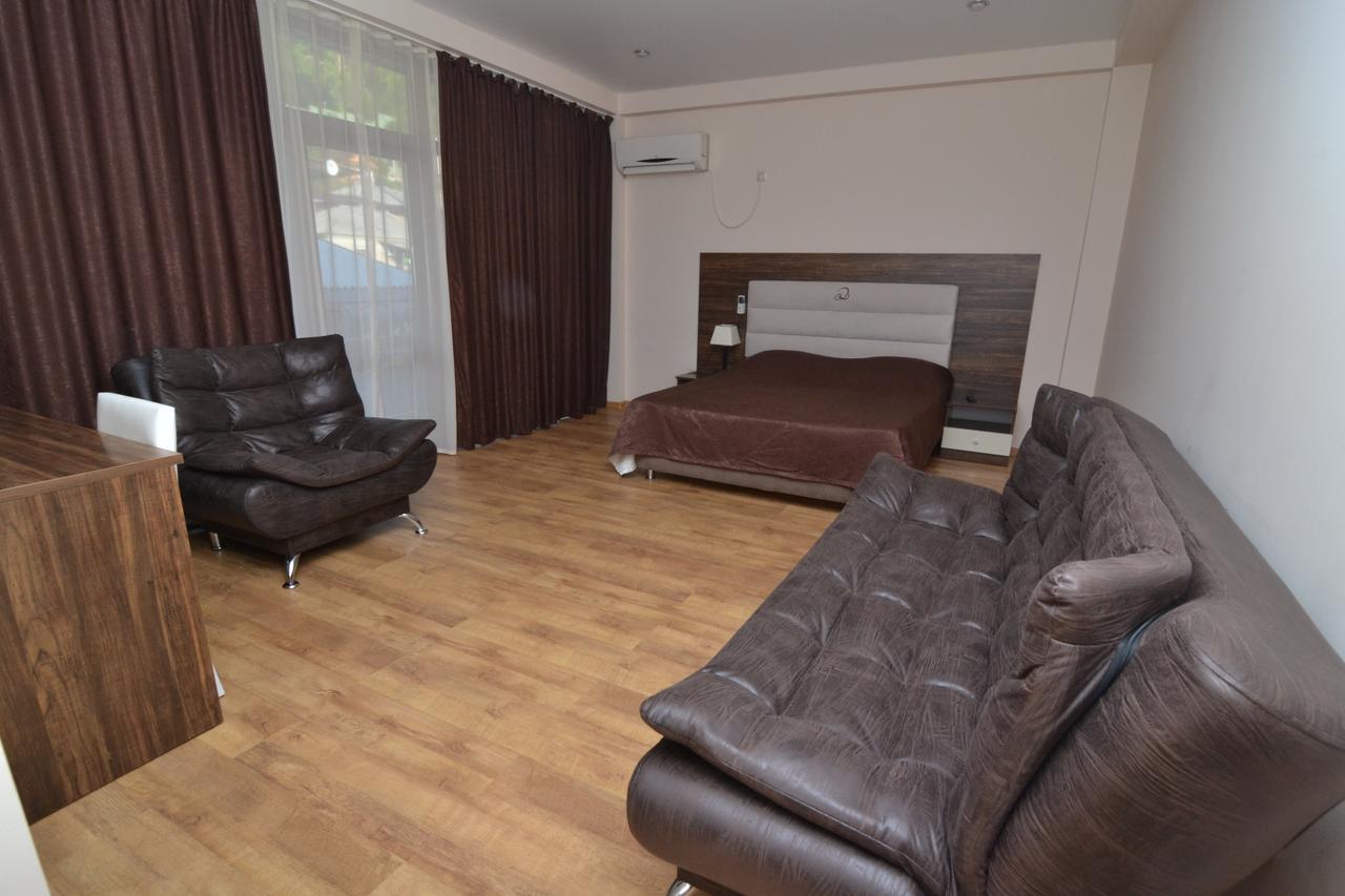 Arda Hotel Gagra Bagian luar foto