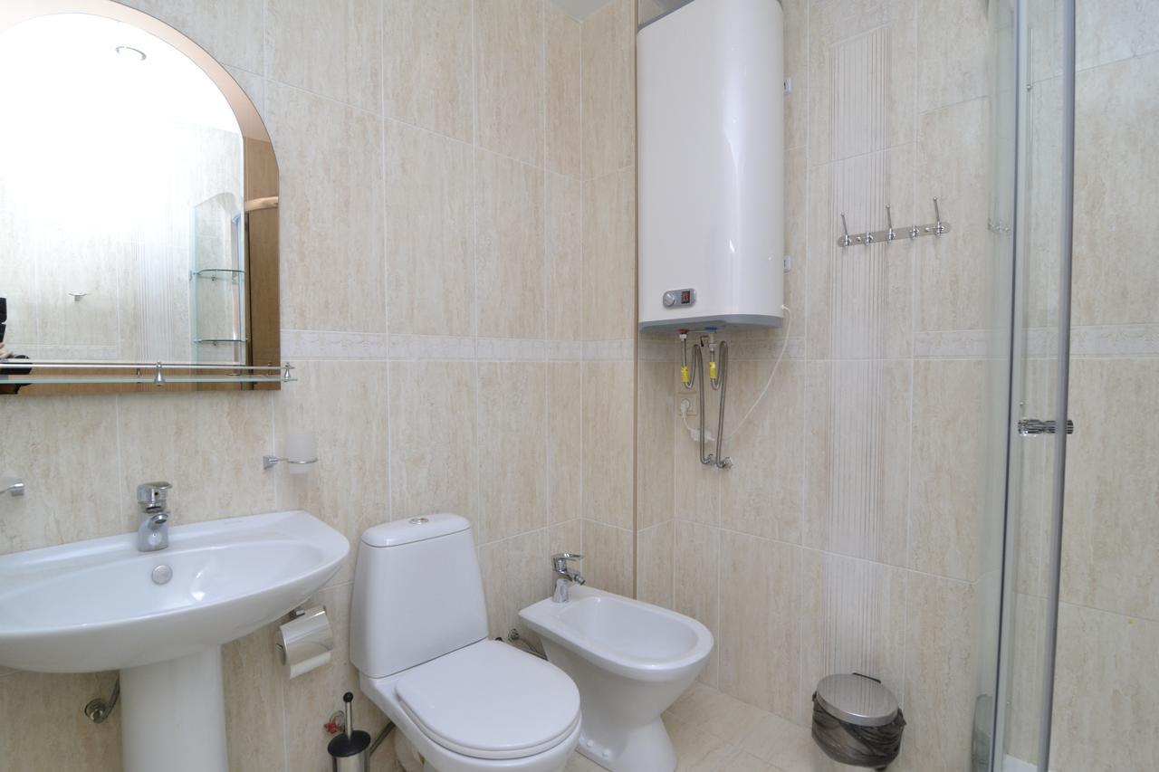 Arda Hotel Gagra Bagian luar foto