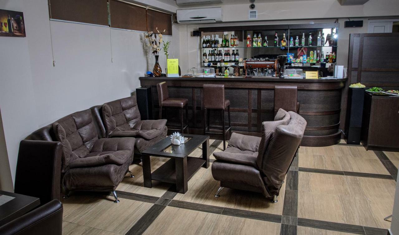 Arda Hotel Gagra Bagian luar foto